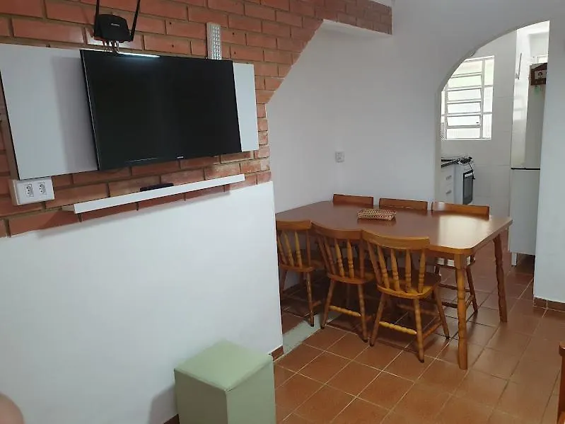 Apartamento na Praia Grande Ubatuba-1
